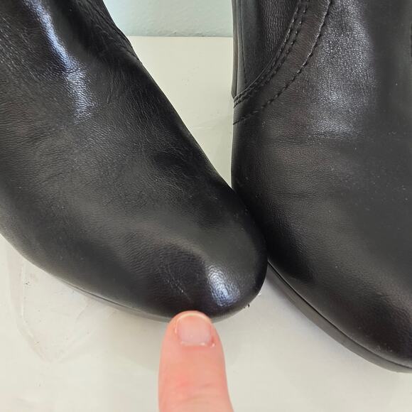 Tory Burch Melrose Ankle Boot Women's 8.5M Black Leather Classic Night Out - Picture 4 of 13